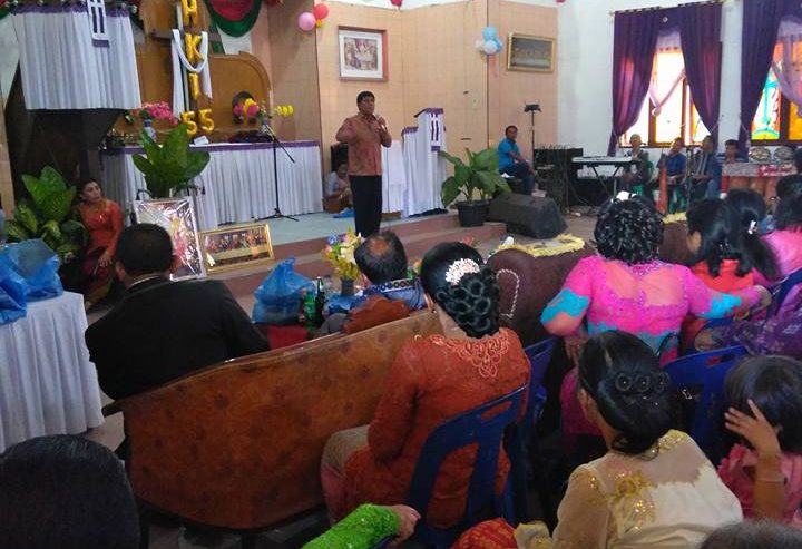 Wakil Bupati Menghadiri Jubileum HKI Nainggolan Ke-55