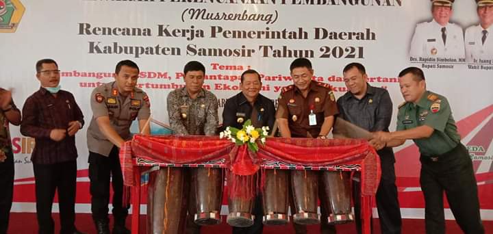 BUPATI SAMOSIR MEMBUKA SECARA RESMI MUSRENBANG TINGKAT KABUPATEN SAMOSIR