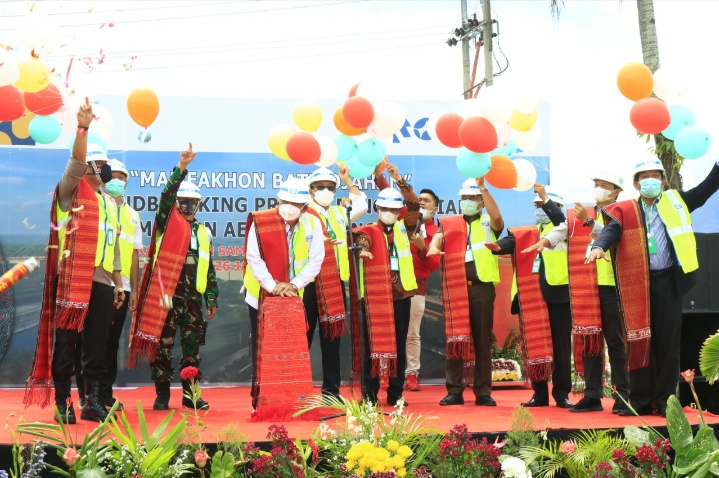 “MAMEAKHON BATU OJAHAN” GROUND BREAKING PEMBANGUNAN PENGGANTIAN JEMBATAN AEK TANO PONGGOL